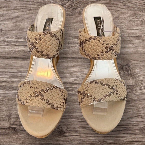 White House Black Market Cork Wedge Sandals – Size 8M - Picture 2 of 7